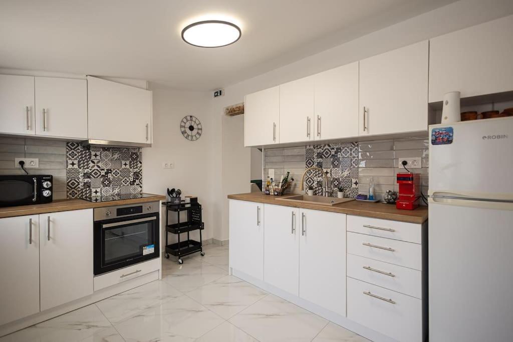 Holiday home Artemis House Corfu Town *